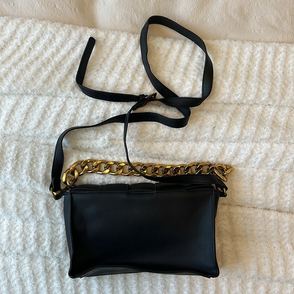 SCOOP Crossbody Purse - Picture 2 of 3